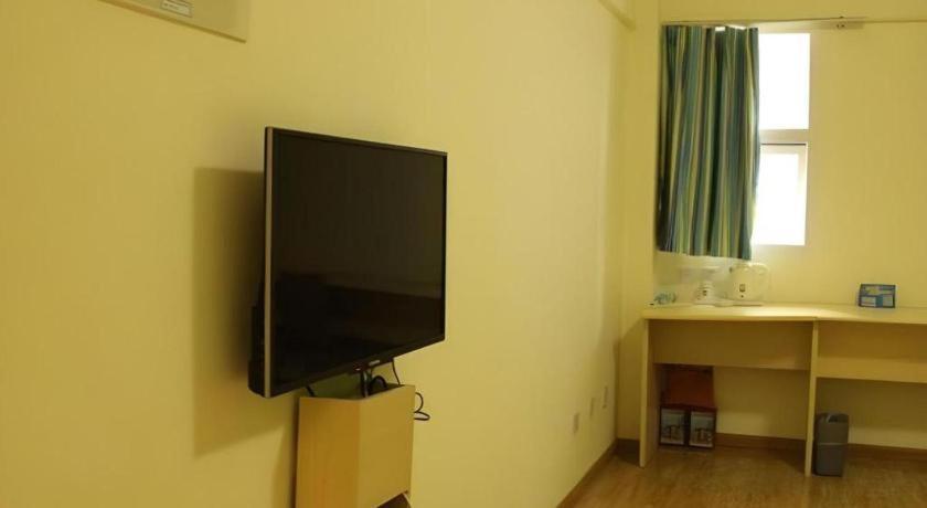 7 Days Inn Chengdu Sichuan University South Railway Station Bagian luar foto