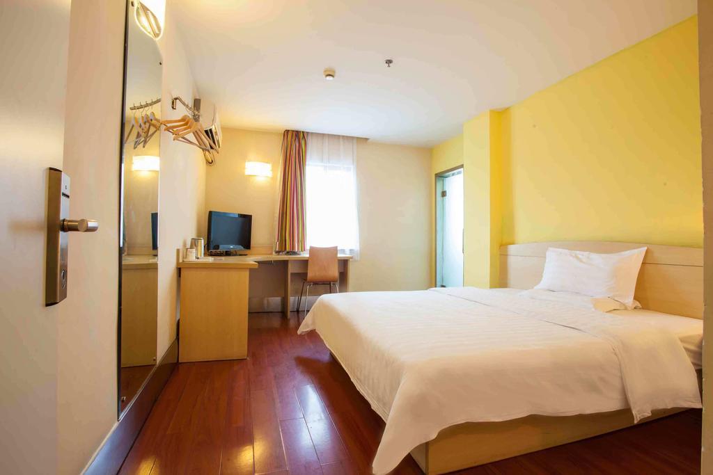 7 Days Inn Chengdu Sichuan University South Railway Station Ruang foto